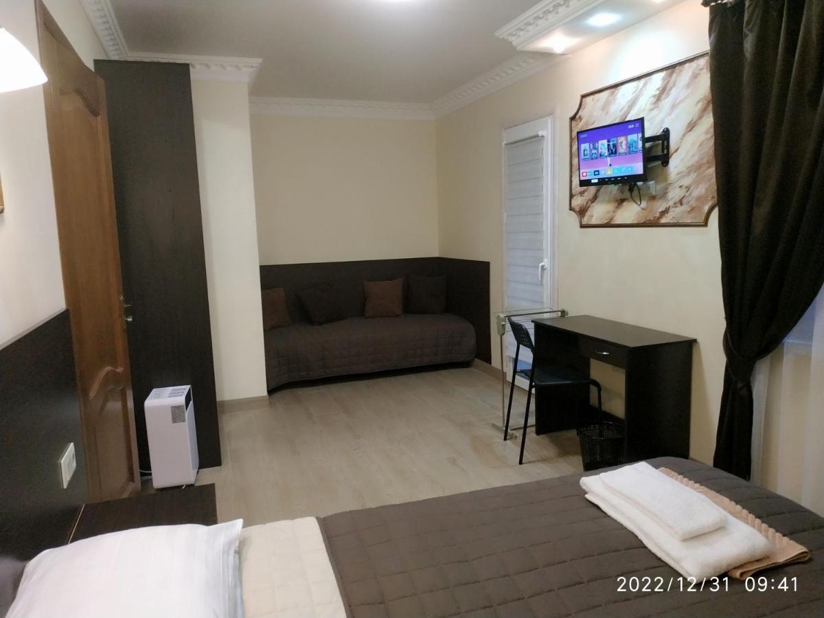Nestg Guest House Pilipets Exterior photo
